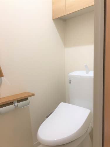 トイレ　トイレ