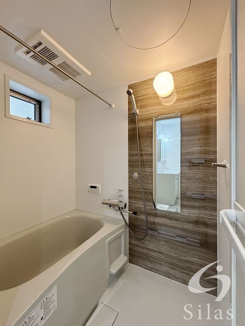 バス・シャワールーム　同仕様