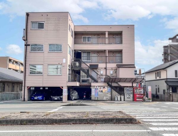杉本マンションの外観写真