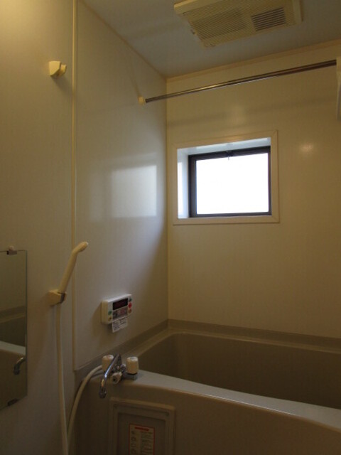 バス・シャワールーム　浴室