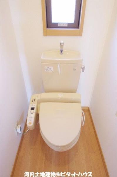 トイレ　シャワートイレ※反転タイプ