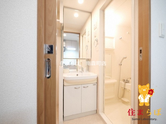 洗面設備　「日常をちょっと特別に、そんな暮らしを描いてみませんか？」