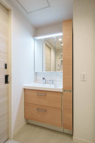 洗面設備　洗面化粧台