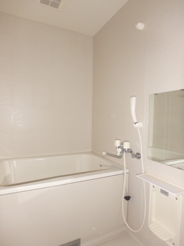 バス・シャワールーム　図面と現状に相違がある場合には現状を優先