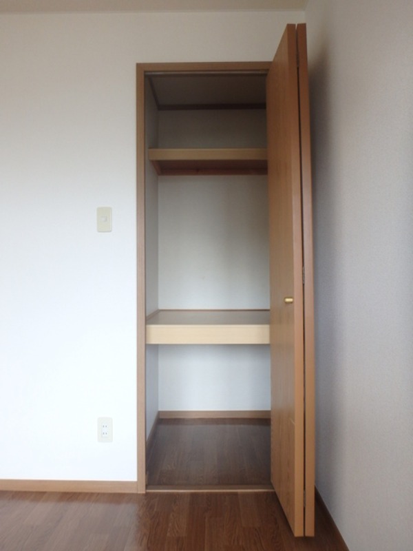 収納　図面と現状に相違がある場合には現状を優先