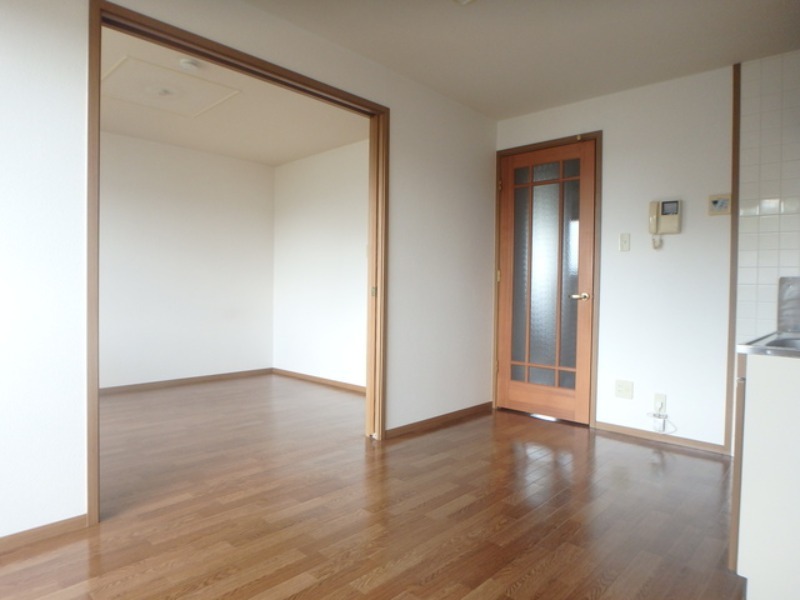 居室・リビング　図面と現状に相違がある場合には現状を優先