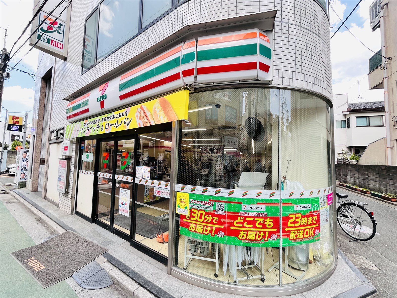 コンビニ　セブンイレブン練馬上石神井2丁目店（コンビニ）まで63m