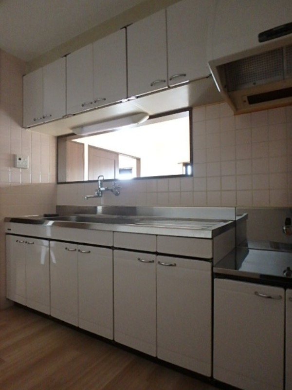 キッチン　図面と現状に相違がある場合には現状を優先．．．