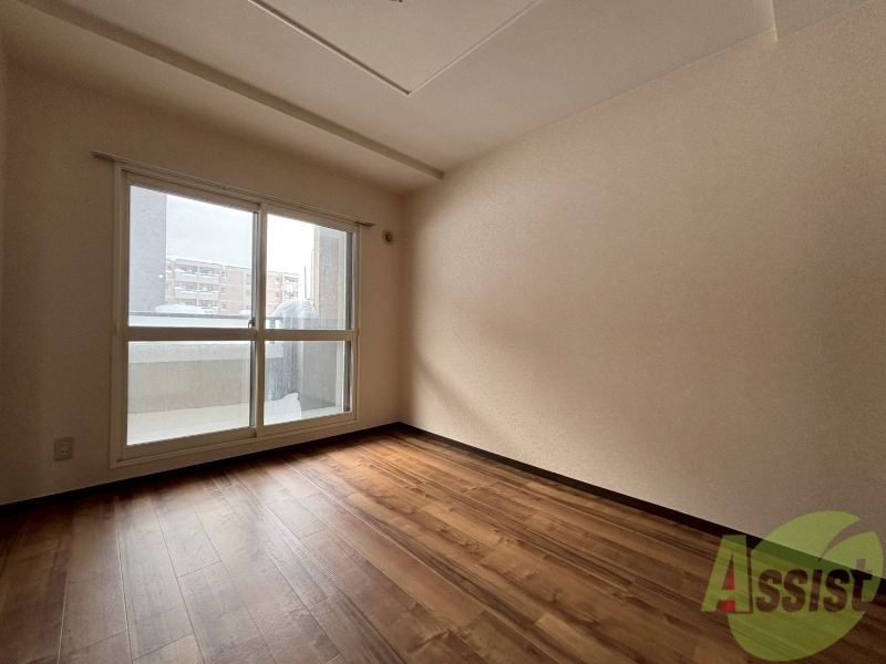 その他部屋・スペース　寝室です。部屋をどう使うかはあなた次第です！