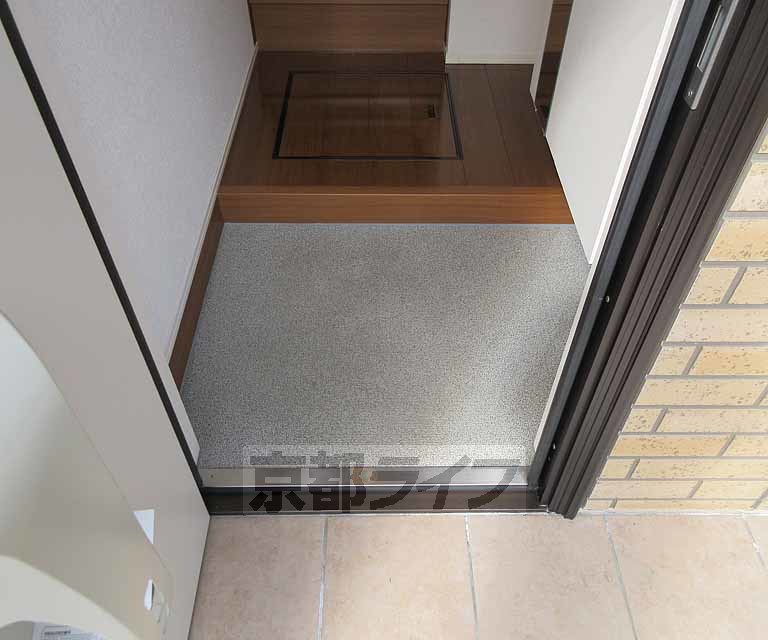 玄関　広々玄関です