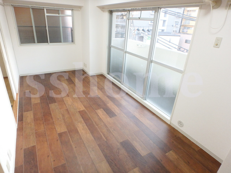 居室・リビング　明るい室内☆