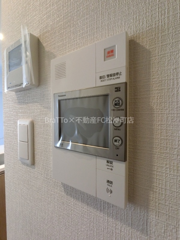 その他設備　モニター付きインターホン