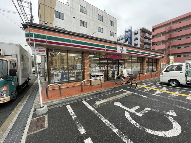 コンビニ　セブンイレブン大阪苅田2丁目店（コンビニ）まで1561m