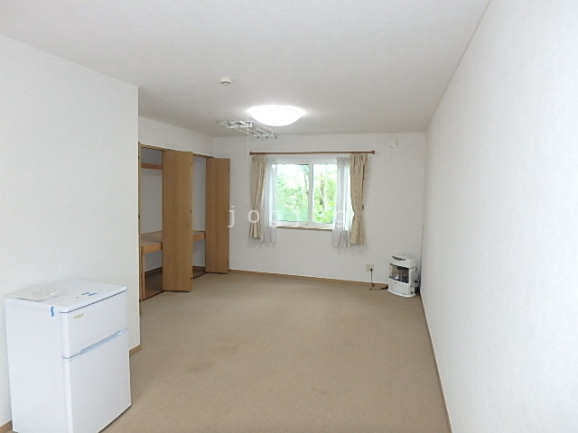 居室・リビング　居間