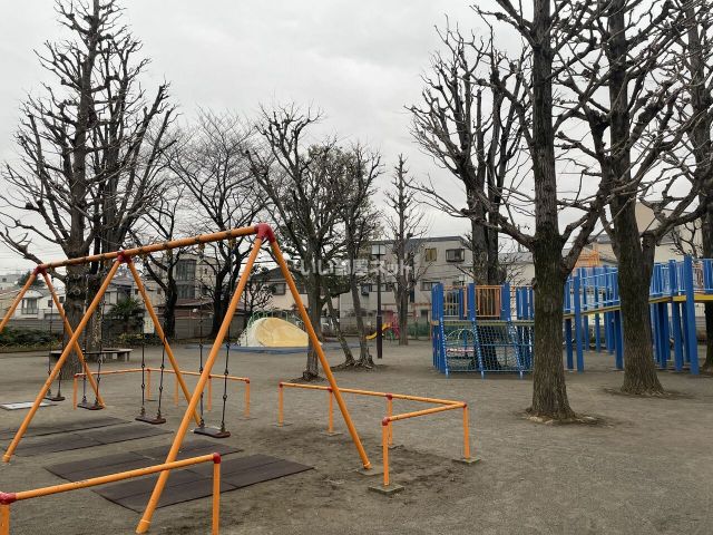 公園　新宿区立戸塚公園（公園）まで365m