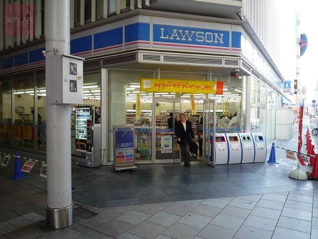 コンビニ　ローソン広島紙屋町二丁目店（コンビニ）まで168m