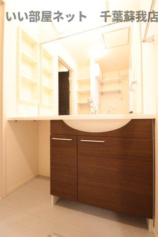 洗面設備　洗面所です