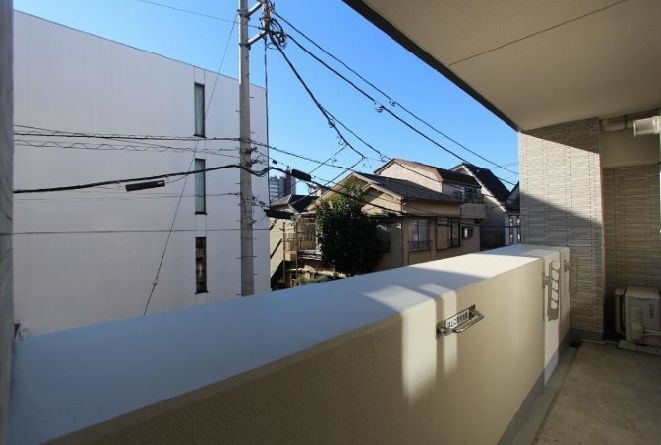 バルコニー　バルコニー