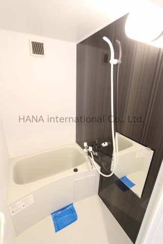 バス・シャワールーム　同タイプ参考写真です。