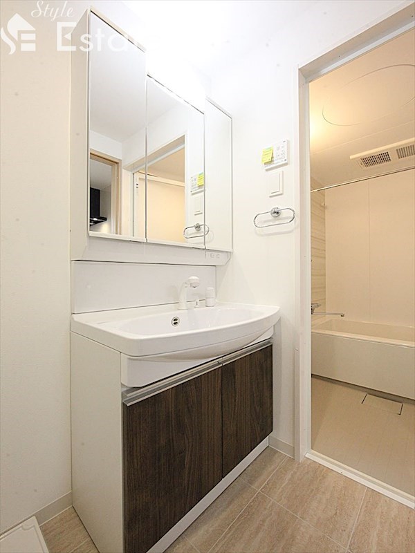 洗面設備　洗面所