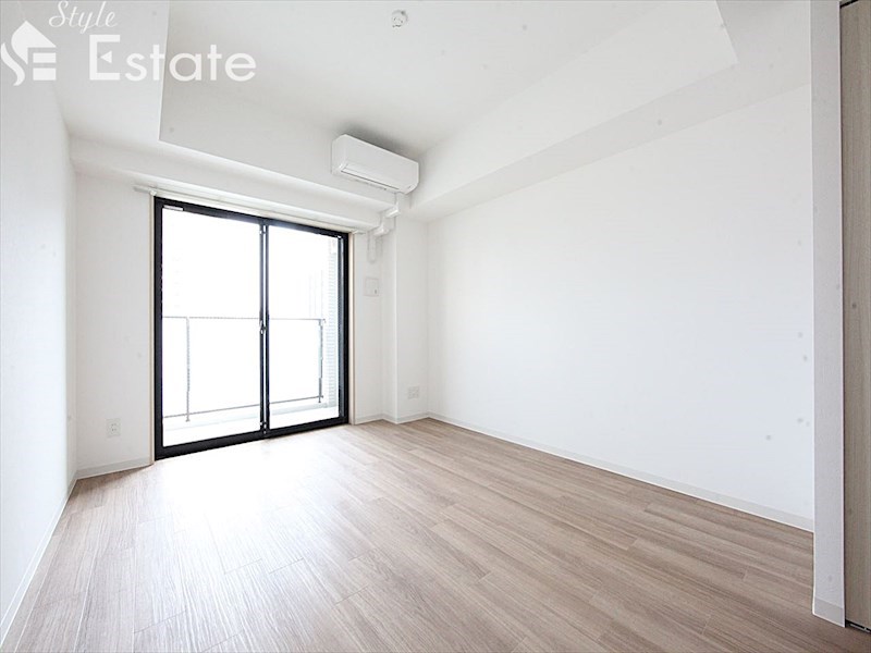 居室・リビング　内装