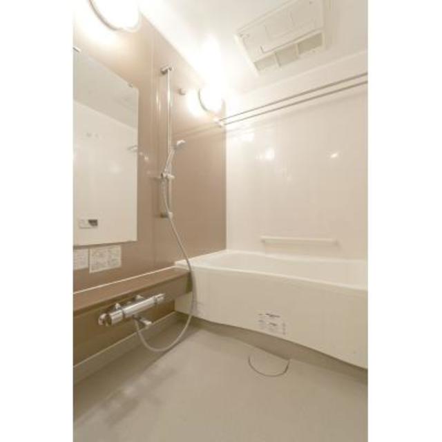 バス・シャワールーム　※写真は同タイプ住戸です。