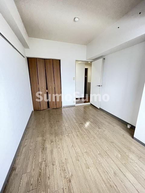 その他部屋・スペース　落ち着いて過ごせるお部屋なので、寝室にいかがでしょうか