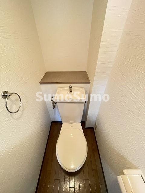 トイレ　落ち着いたトイレです