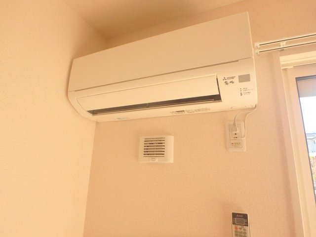 その他設備　エアコン（1台）