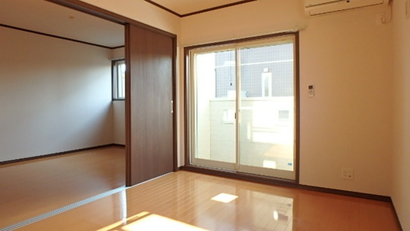 居室・リビング　図面と現状に相違がある場合には現状を優先