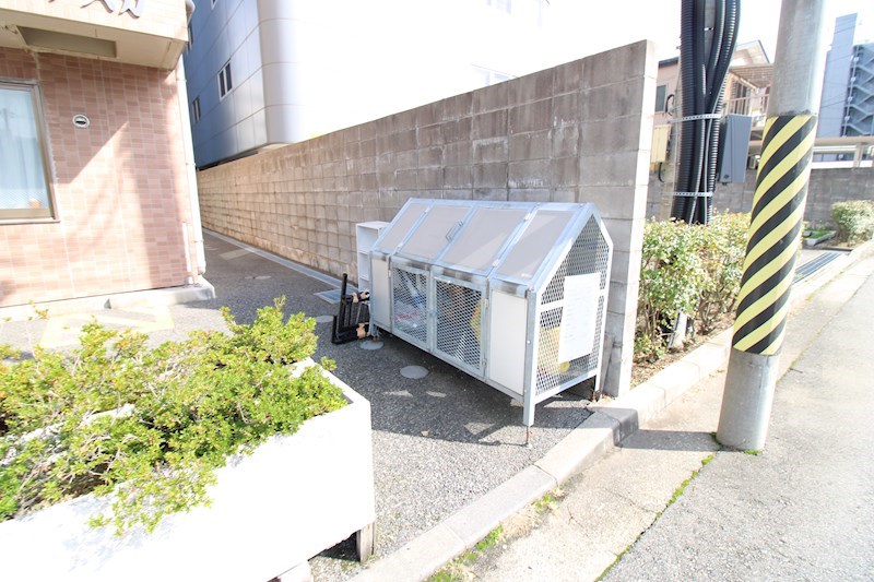 その他共有部分　ゴミ捨て場が敷地内なので朝のゴミ捨てなどラクチン