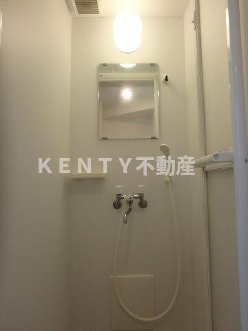 バス・シャワールーム　コンパクトで使いやすいシャワールームです