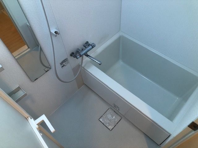 バス・シャワールーム　お風呂