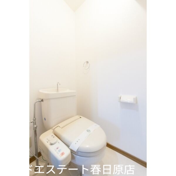 トイレ　ウォシュレット設置済み
