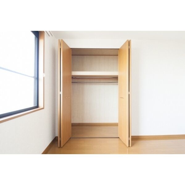 収納　各部屋に収納があります