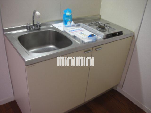 キッチン　室内写真です。