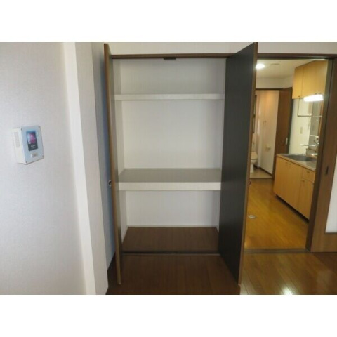 収納　現況優先