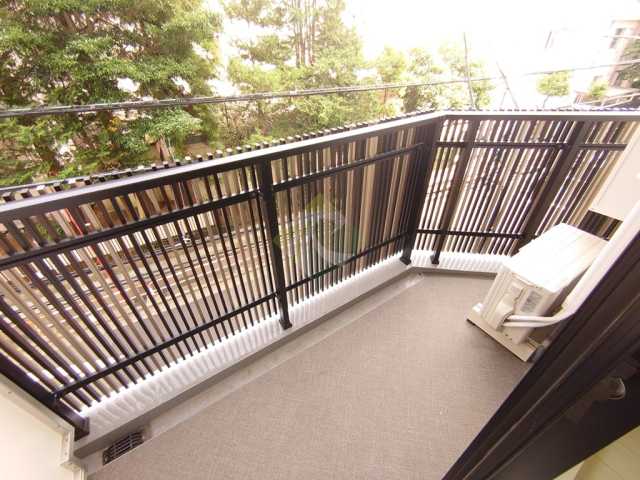 バルコニー　LUMEED池袋