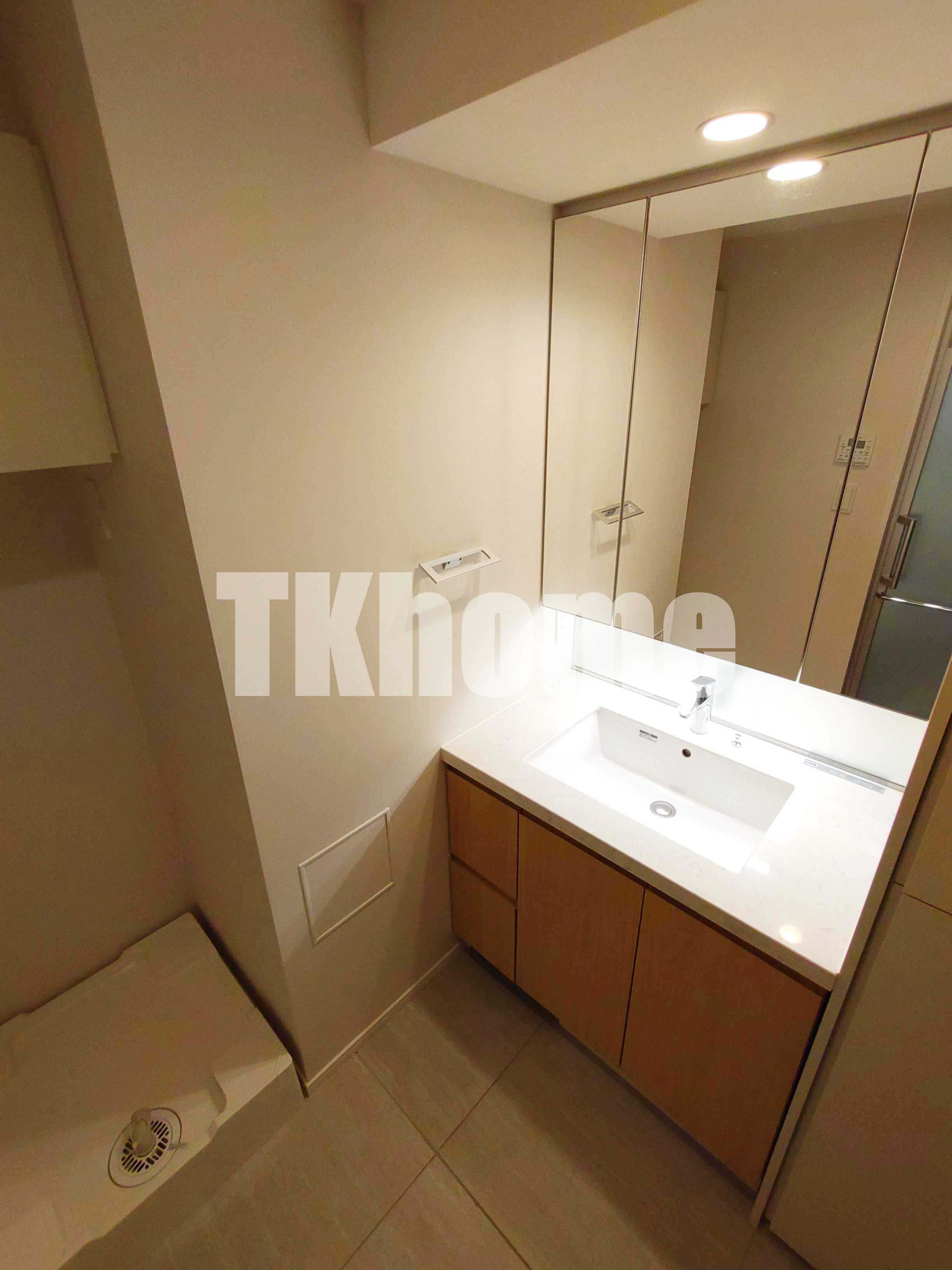 洗面設備　独立洗面台(同マンション・別室参考写真)