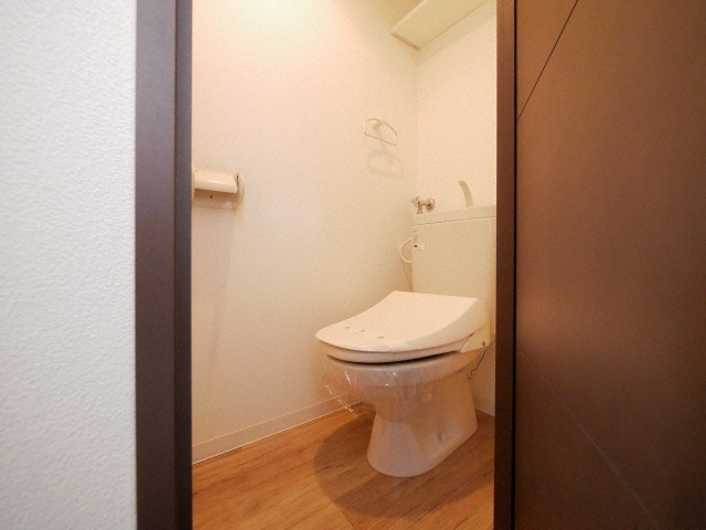 トイレ　シャワートイレ