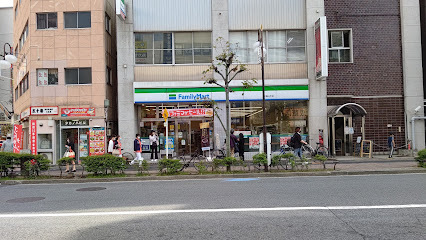 コンビニ　ファミリーマート 大森山王店（コンビニ）まで213m