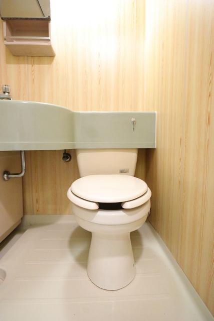 トイレ　トイレ