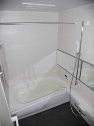 バス・シャワールーム　浴室　※前回募集時2022年9月撮影