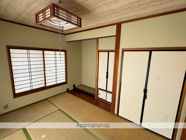 橋口貸家の内装写真