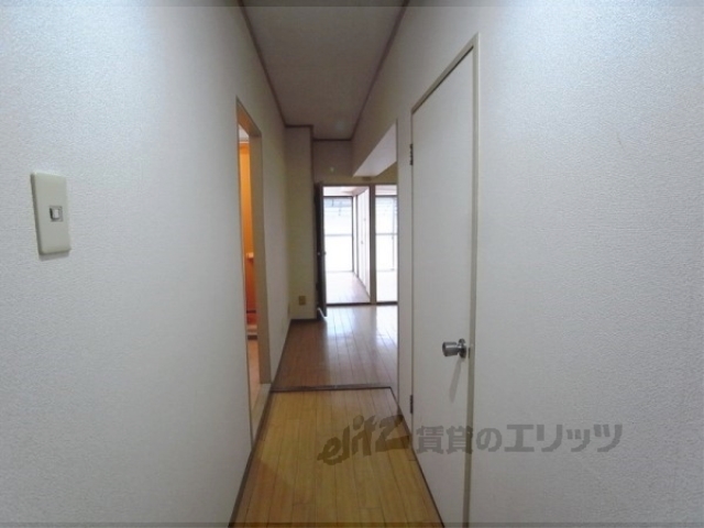 その他部屋・スペース　廊下