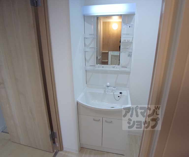 洗面設備　シャンプードレッサー。