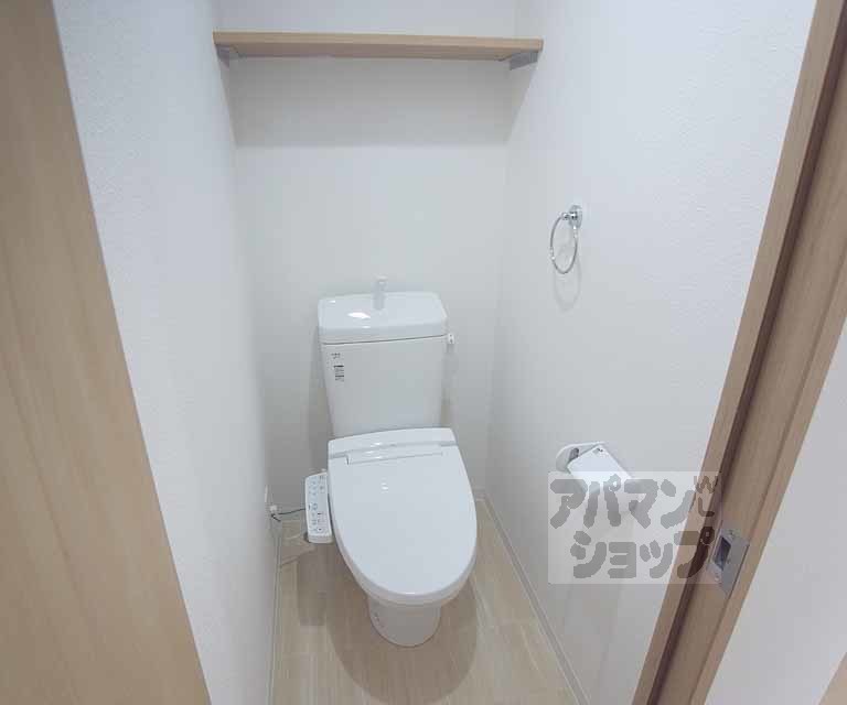 トイレ　ウォシュレット付き！