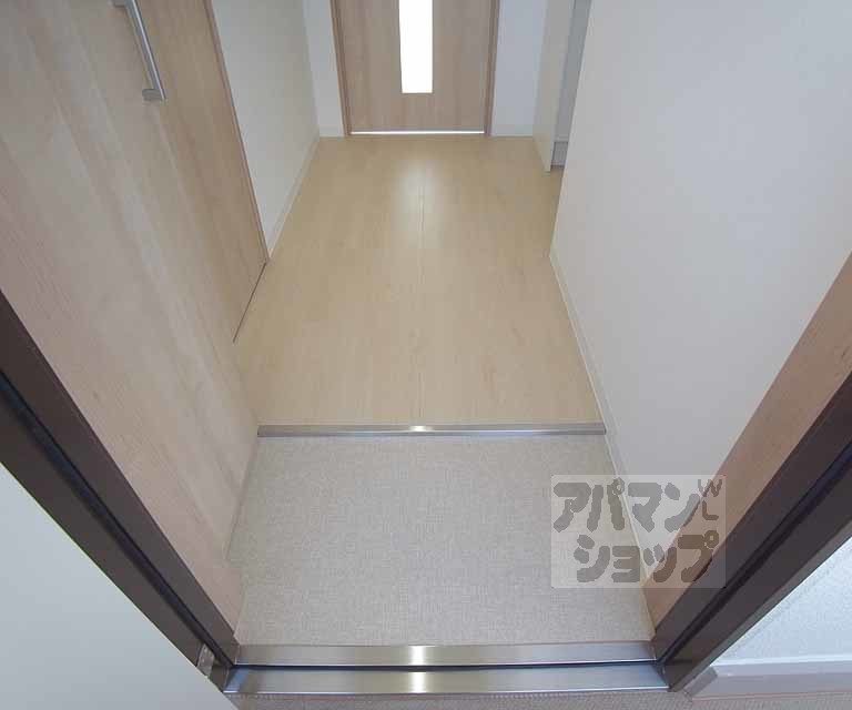 玄関　玄関です。