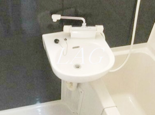 洗面設備　洗面台です。