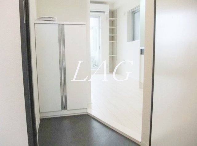 玄関　玄関です。